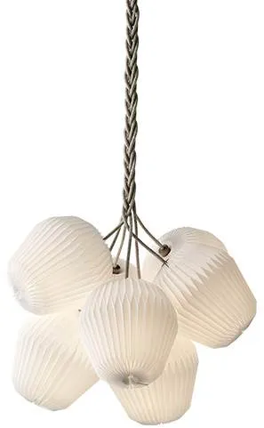 Le Klint THE BOUQUET Large Chandelier med 7 papperskärmar